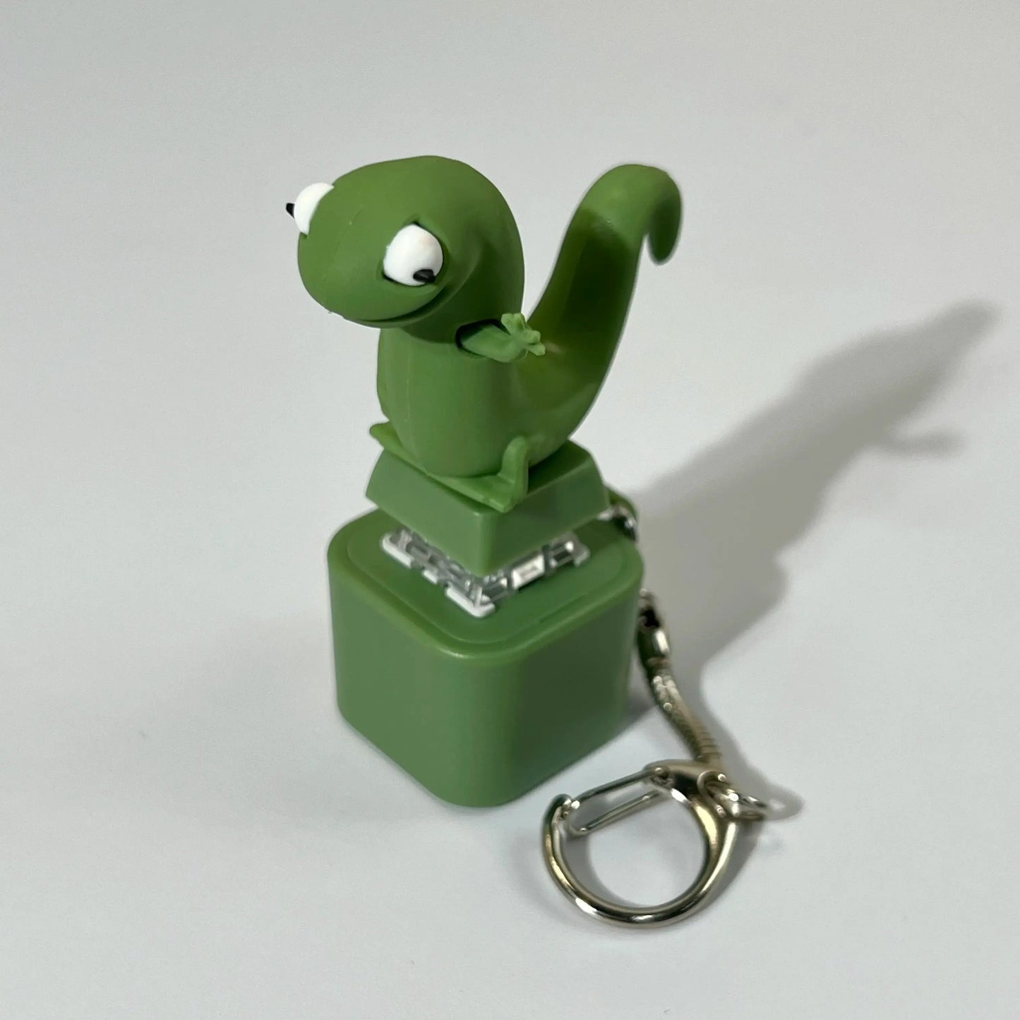 hot-48-off-lizard-frog-coqu-button-keychain-6610