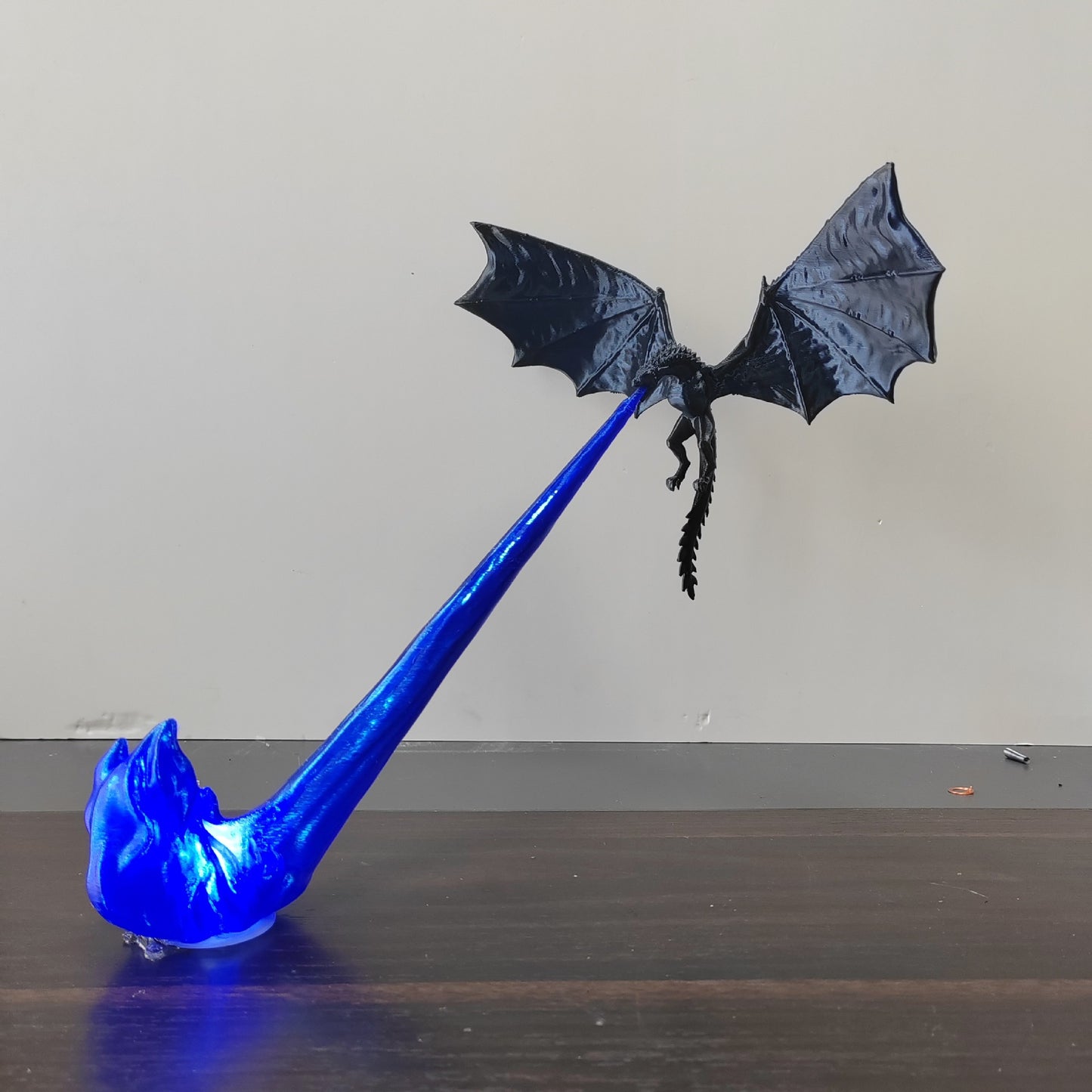 🎖️Dragon Bookends, 3D Fire Breathing Flying Dragon Resin Book Stoppers