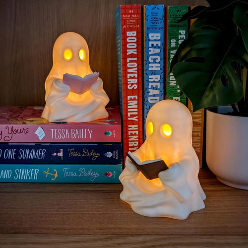 🎖️Ghost Reading Book, Bookshelf Decor, Cute Ghost Tealight Figurine