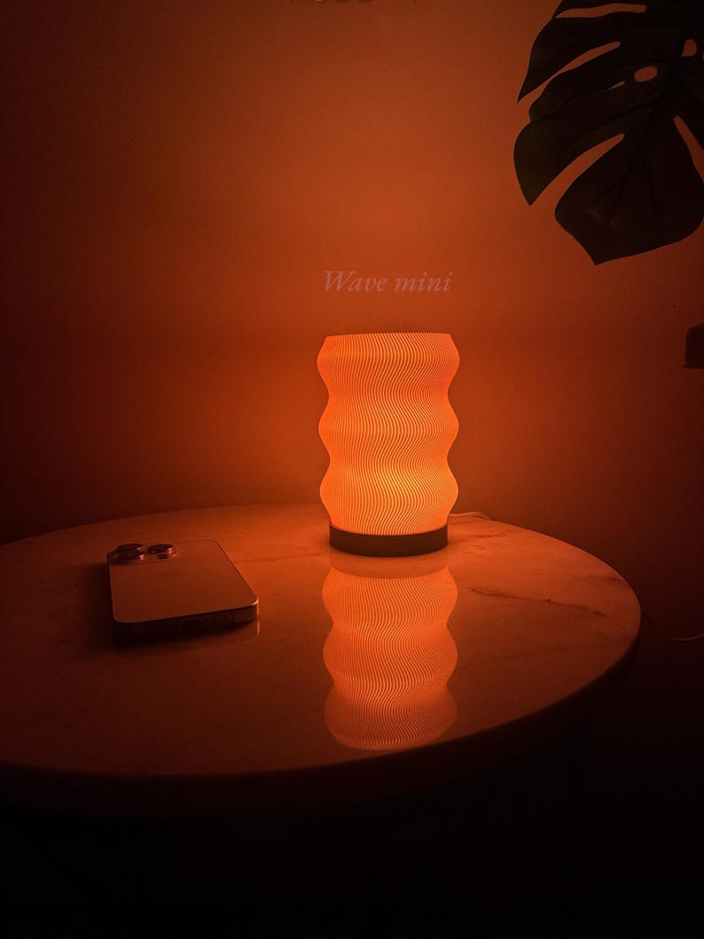 🎖️Cozy Table Lamp - Bedside Light - The Wave Lamp