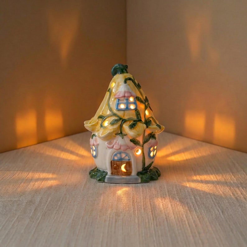 ✨Ceramic Fairy Cottage Desk Light