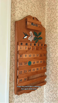 🔥Last Day 49% OFF - 📆Handmade Vintage Wooden Perpetual Calendar