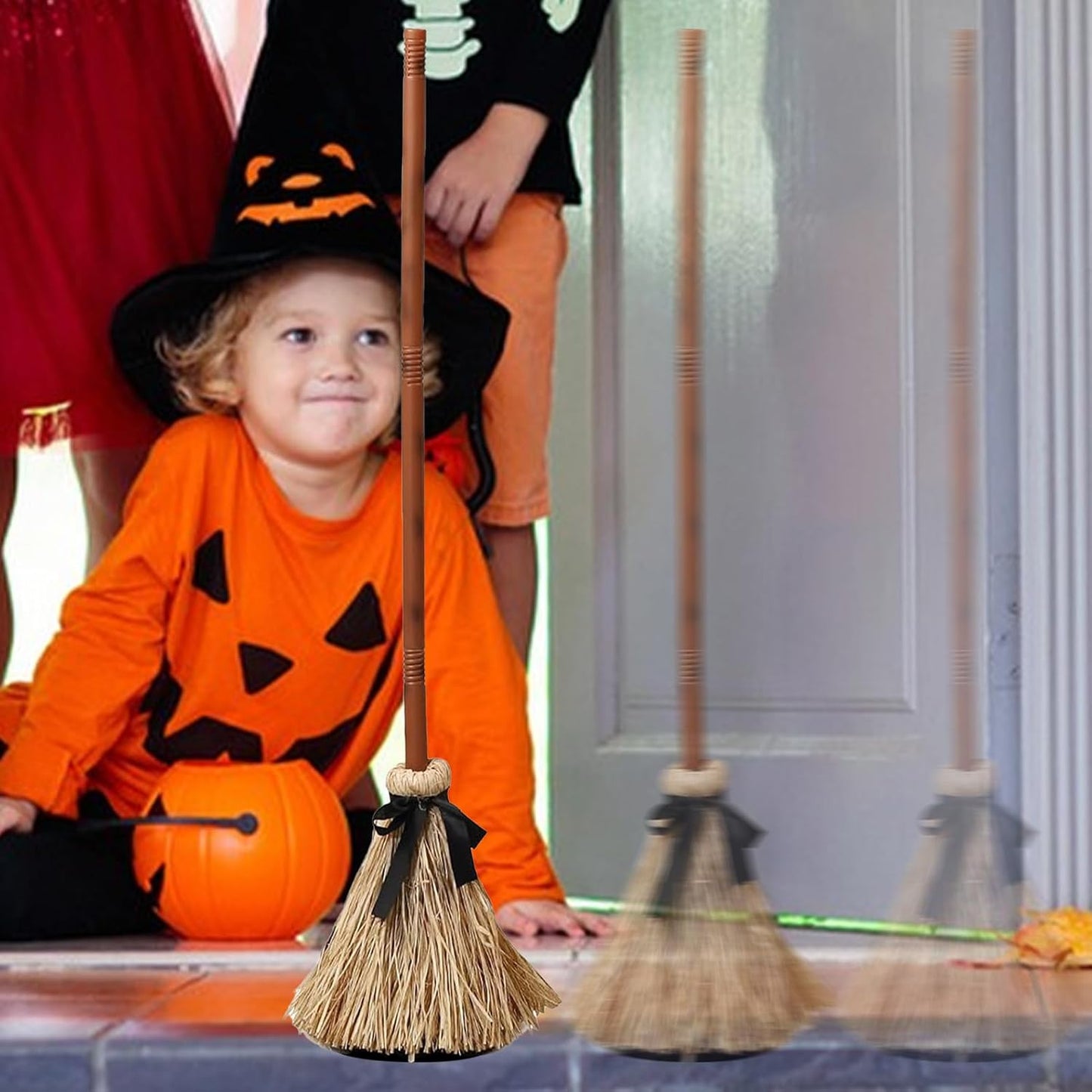 🎖️Dancing Witch Broom Touch Activated Halloween Decorations