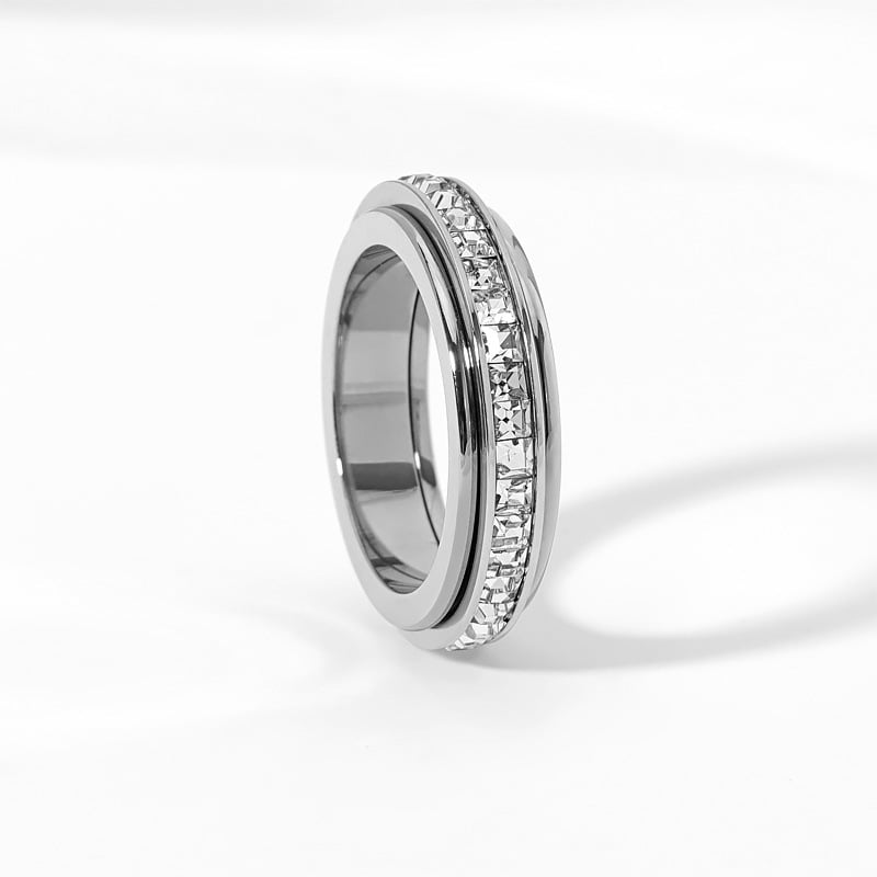 🔥Today Only 49% Off - Sparkling Spinning Ring, Relieves Anxiety, Symbolizes Vows & Luck, Waterproof & Fade-Resistant