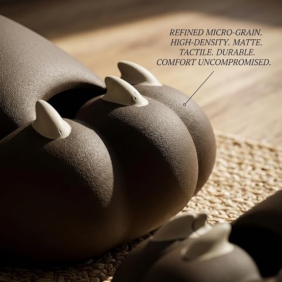 🎖️Bear Claw Slippers for Men Funny Animal Paw Slide Sandals