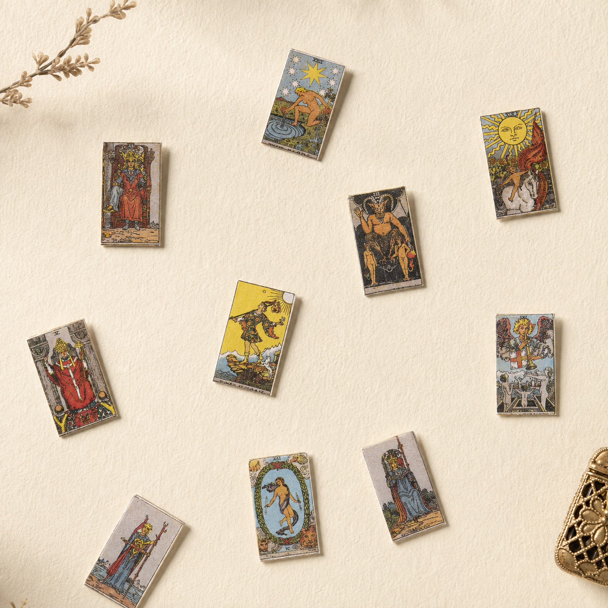 🔥Tiny Tarot Deck Necklace