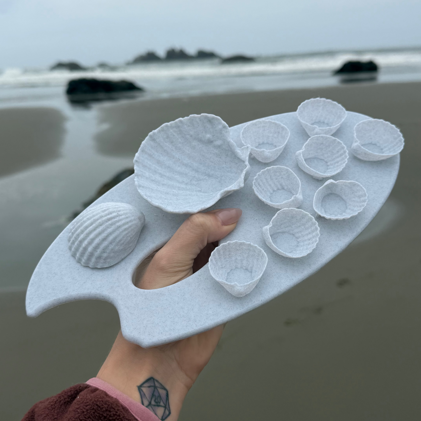 ✨ لوحة ألوان بشكل صدفة بحر 🐚