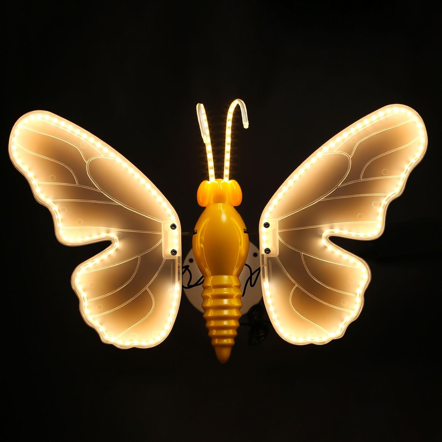 🔥Waterproof Glowing Fluttering Butterfly Light