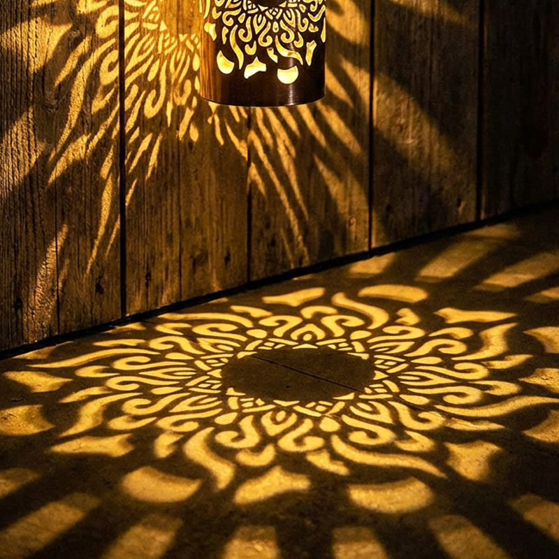 🎖️Solar Mandala Light – Stunning Pattern Projection, 2-in-1 Floor & Wall Design & IP65 Waterproof Auto On/Off 🌿
